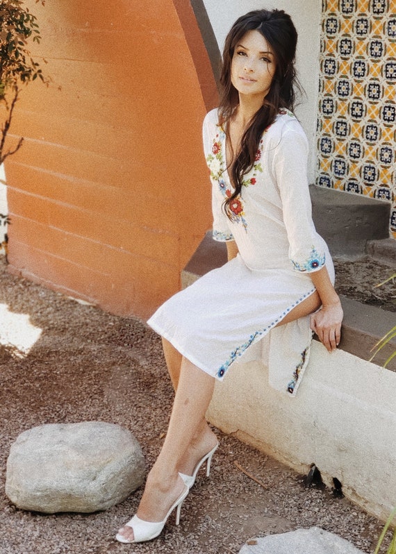 Señorita Tunic Dress | 1970s Vintage Mexican Embro