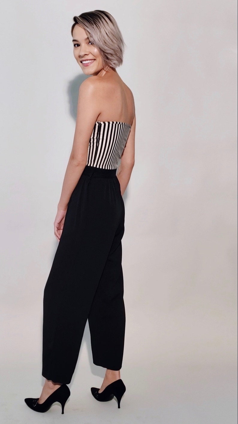 Jetset Pants 1980s Vintage Black Rayon Swishy High-Waisted Pleated Pockets Slim Wide Leg Cropped Ankle or Petite Trousers Size XXS