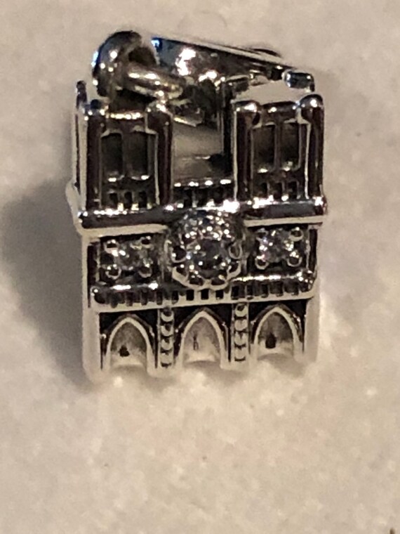 Pandora notre dame Clearance