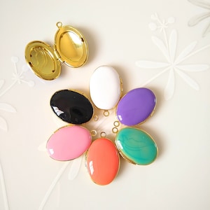 Small oval photo holder in colored enamel, small colored photo holder