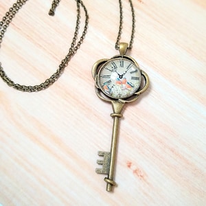 Vintage clock skeleton key necklace in antique bronze, antique bronze key necklace, vintage inspired skeleton key necklace