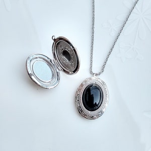 Vintage Style Oval Photo Locket with Black Agate Stone, Custom Photo Print Photo Pendant