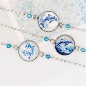 Dolphin and blue agate bead bracelet, dolphin jewelry, dolphin bracelet, ocean and dolphins