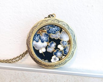 Collana Medaglione Ovale Apribile Con Incisione Fiori Vintage - Gioiello In Rame Personalizzabile, Portafoto, Regalo Per Fidanzata, Moglie, Mamma, Compleanno, San Valentino, Festa Della Mamma - 2
