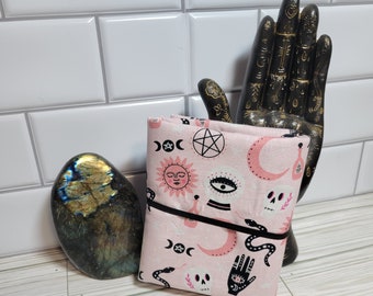 ¡Paño/envoltorio de Tarot Sol, Luna y Serpiente con Calavera Rosa más una lectura gratis!