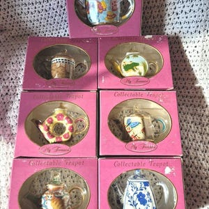 Miniature Tea Pots, Collectible, My Treasure, Decorative