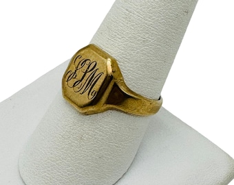 Beautiful Vintage Solid 9k Yellow Gold Signet Ring! Size 9!