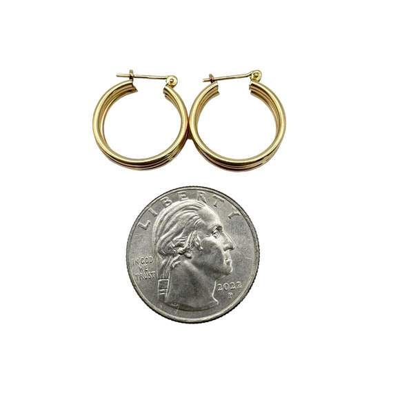 Gorgeous Solid 14k Yellow Gold Huggie Hoop Earrin… - image 3