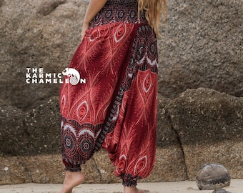 Red Peacock Feather Harem Pants Women Comfy Loungewear Vibrant Loose Yoga Pants Hippy Hippie Trousers Summer Festival