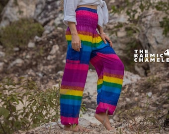 Regenbogen High Crotch Haremshose Yogahose Hippie Hose gestreift mehrfarbig bunt bunt Bright Pride Boho Festival