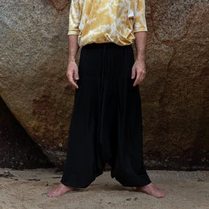 Men’s Black Cotton Harem Pants – Tall Fit Hippie Boho Trousers with Stretch Waist for Yoga, Festival & Lounge Wear