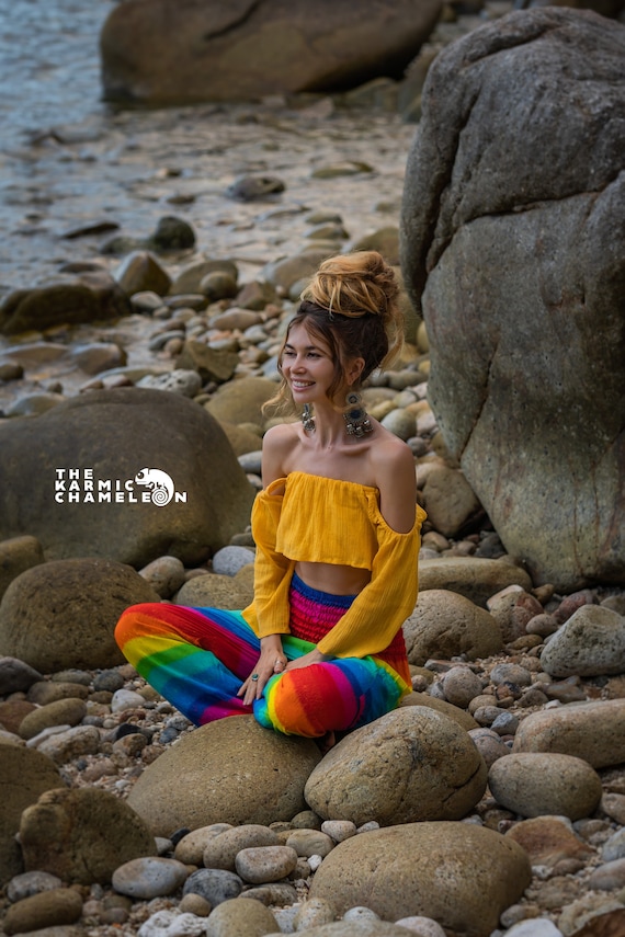 Make a pregnancy glow even brighter with authentic Thai harem pants –  Hippie Pants