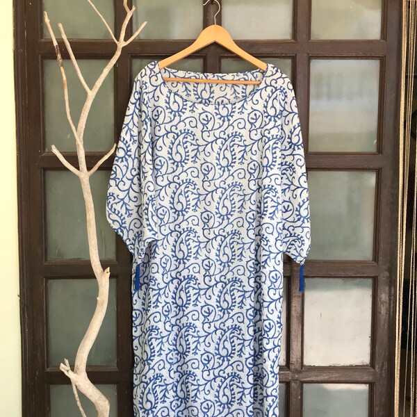 Blue Paisley Cotton Caftan,MAXI DRESS,long Kaftan,plus size dress,oversized dress,beach kaftan,oversized caftan,beach dress, sarong