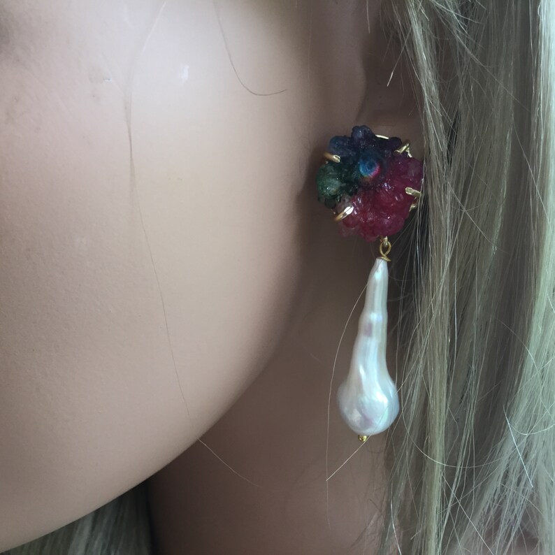 White Baroque Pearl Natural Druzy Gold Stud Drop Earrings