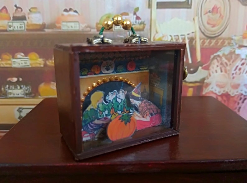 Puppet show. Roombox.Box with dolls. Theater for dolls.Puppet Etsy