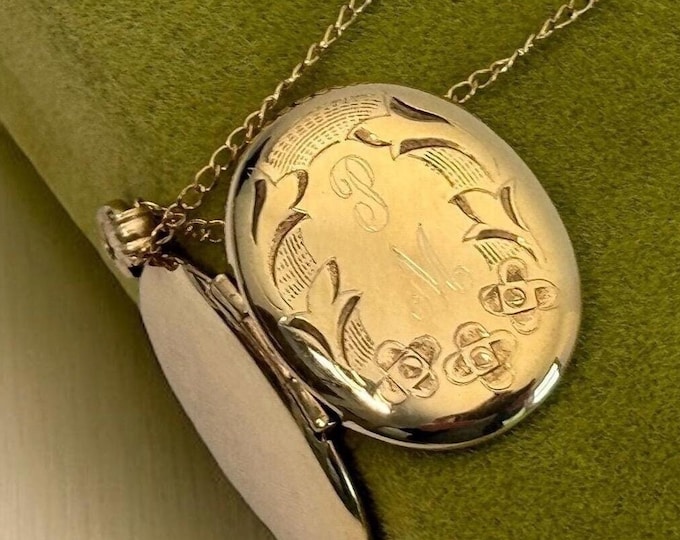 Vintage Oval 14K Gold Filled Locket Necklace on 14K GF 18” Chain - Monogram “PM” - Feminine 2 Photo Pendant - Estate Jewelry Dated 1985