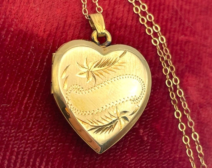 Vintage 12K Gold Filled Etched Heart Locket Necklace on Chain - HFB Barrows Hallmark Pendant Mid Century Estate Jewelry Gift for Woman Girl