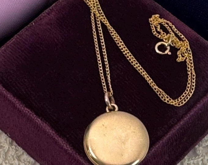 Antique Round Gold Filled Locket Pendant Necklace on 14K GF Chain - Small SKM S.K. Merill Co - 2 Photo Wells - Early 1900s Estate Jewelry