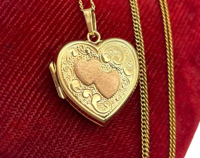 Vintage 10K Gold Heart Locket Necklace - AAJ Designer Hallmark Double Heart Sweetheart Jewelry with Chain Retro Era Photo 1980s Gift for Her
