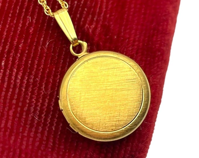 Vintage Gold Locket - Round 12K Gold Filled Heart on 14K GF Chain - Brushed Finish BAB Ballou Small Photo Pendant Necklace Gift for Her Girl