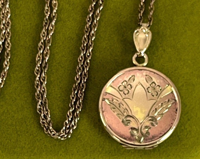 Vintage Gold Filled Locket Round Etched Flower Shield "Timeworn Treasure"  - 2 Photo on 14K GF Chain - BB Bliss Bros Necklace ca Early 1900s