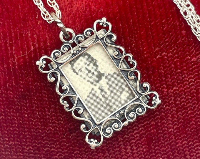 Silver Photo Frame Pendant Necklace - Vintage Beau Sterling Rectangle Frame Jewelry MCM Mid Century Modern Photography Gift for Her 1950s