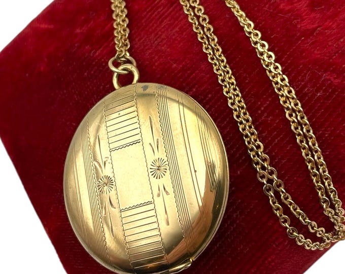 LARGE Gold Filled Locket - Art Deco Round Etched Photo Pendant on 12K GF Chain - Antique Necklace Remembrance  Keepsake Fine Jewelry Gift