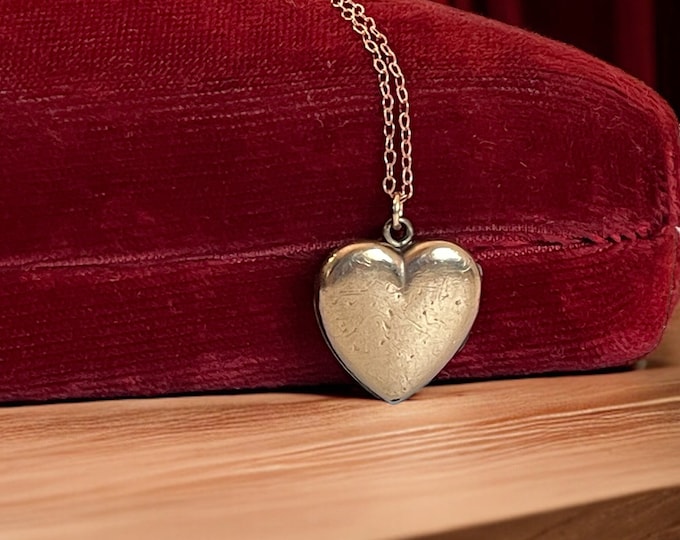 Vintage Rose Gold Filled Heart Locket on 14K Rose GF Chain - Retro Pendant Necklace - Estate Jewelry “Timeworn Treasure”