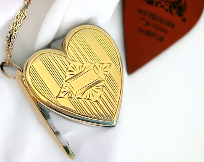 Vintage 10K Gold Heart Locket Necklace Etched & Cartouche on Fine 10K Gold Rope Chain - Retro Era PH Philips Hallmark - 2 Photo Wells