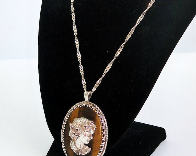 ARI NORMAN English Cameo Tiger Eye & Garnet on Sterling Silver Necklace - Mid century English Hallmark - Large Retro Cameo Pendant