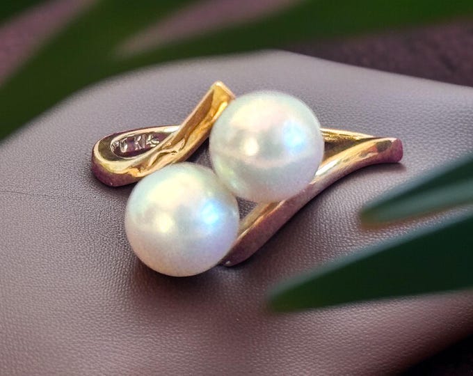 Vintage K14 Yellow Gold Ring w/ Twin Pearls - Retro Cocktail Statement Two 2 Pearl Ring - Vintage Estate Jewelry Size 5.75 - May Birthstone