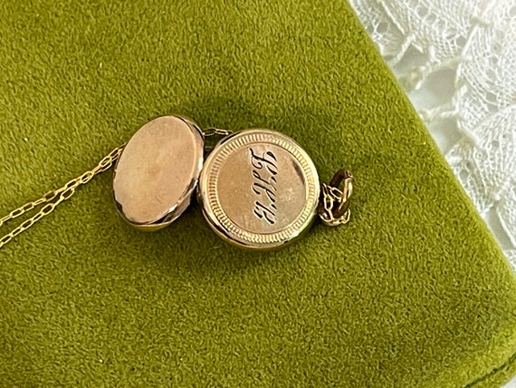 Vintage Round 1Gold Filled Locket Monogram LHB - … - image 5