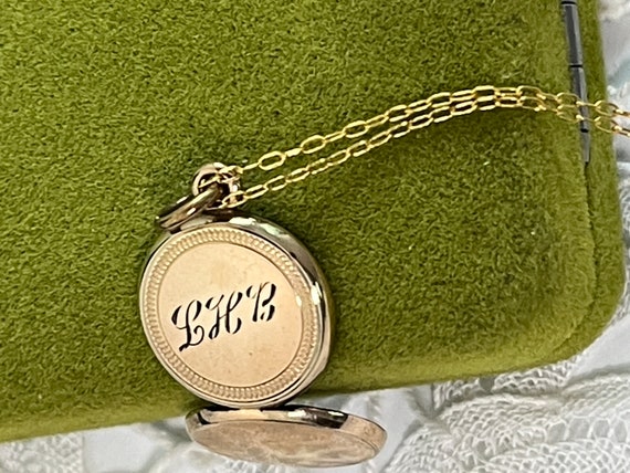 Vintage Round 1Gold Filled Locket Monogram LHB - … - image 9