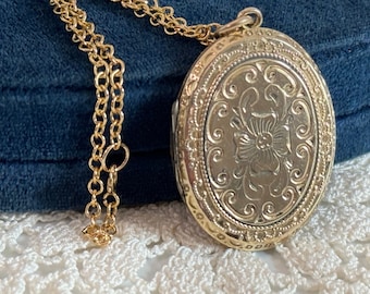 Vintage Oval 12K Gold Filled Locket w/ Ornate Etched Florals / Flowers & B B Hallmark - 2 Photo Wells - Pendant Necklace on 14K GF Chain