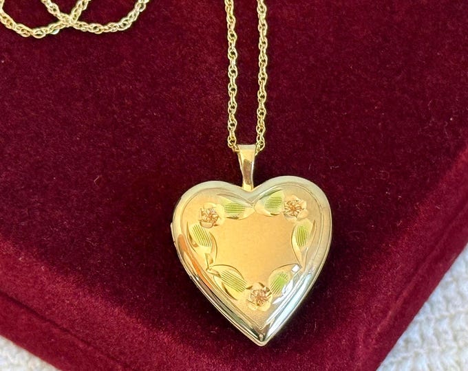Vintage 14K Gold Filled Heart Locket Necklace – Floral Etched Photo Charm PPC