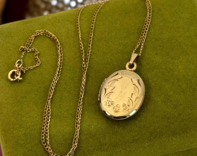 Vintage 14K Gold Filled Locket Necklace: Floral Etched Photo Pendant, 18" Chain