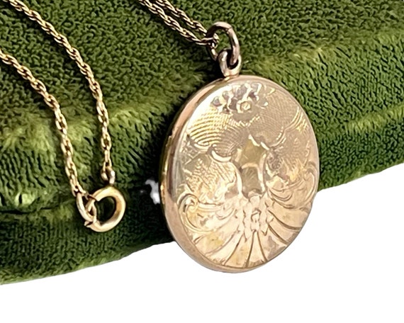 Antique Round Gold Filled Locket Necklace - Flowe… - image 8