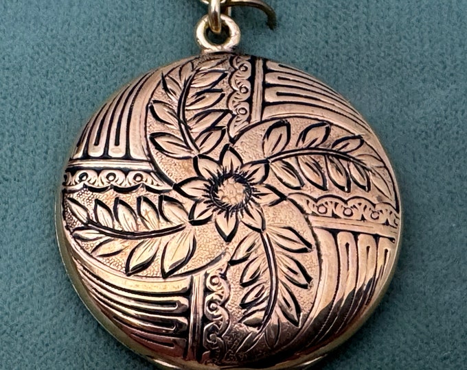 Vintage Gold Filled Round Locket - New Old Stock 12K GF Chases Floral Design Necklace Pendant Circa 1940s - 2 Photo Jewelry JMF Hand Made