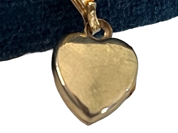 Vintage 12K Gold Filled Etched Heart Petite Locke… - image 2