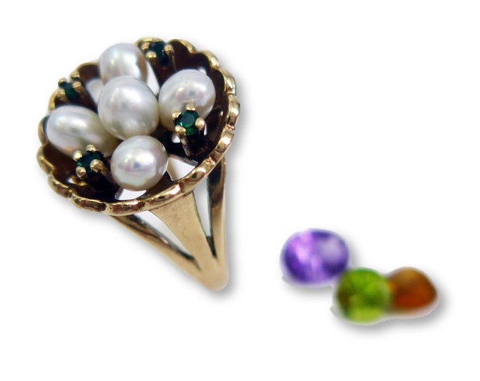 Vintage Pearl and Emerald Ring 10K Gold - Stunning Cluster of 5 Pearls & 4 Emeralds Cocktail Ring - Vintage Estate Jewelry - Gift for Woman