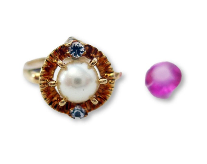 Vintage Pearl & White Topaz 10K Yellow Gold Cocktail Ring w/ Frilled Setting - Pearl w/ 2 White Topaz Gems Sz 5 - Vari-Gem Estate Jewelry