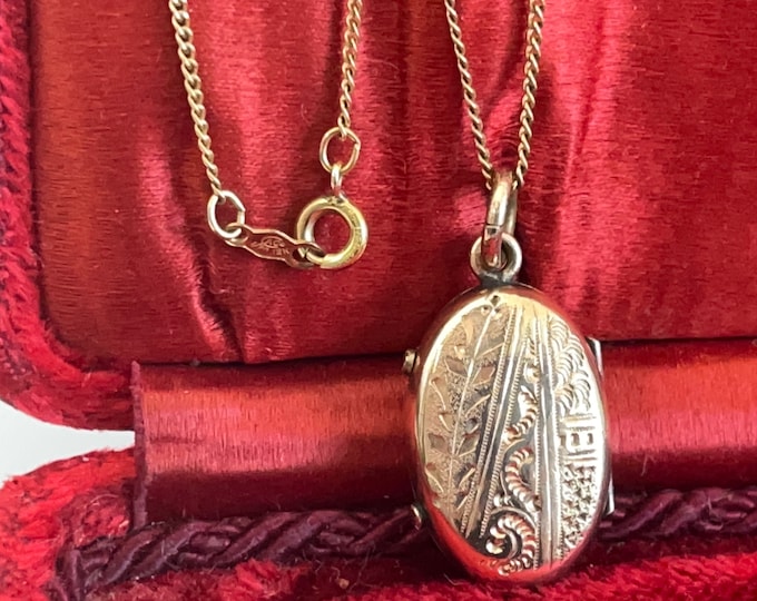 Victorian Mourning Locket Necklace: 12K Gold Filled Etched Waterscape, Antique Estate Jewelry