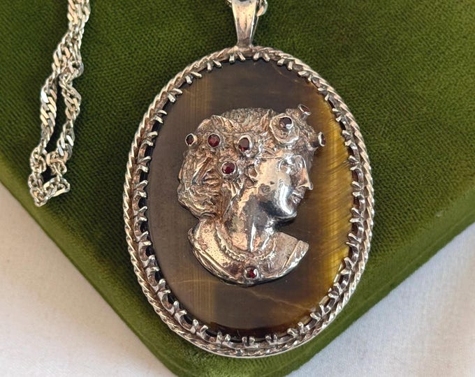 ARI NORMAN English Cameo Tiger Eye & Garnet on Sterling Silver Necklace - Mid century English Hallmark - Large Retro Cameo Pendant