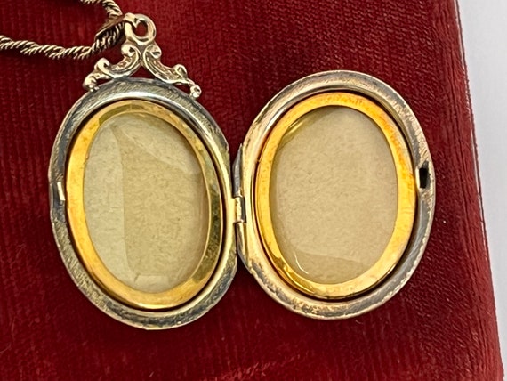 Vintage Burkhardt Oval Gold Filled Locket Necklac… - image 6