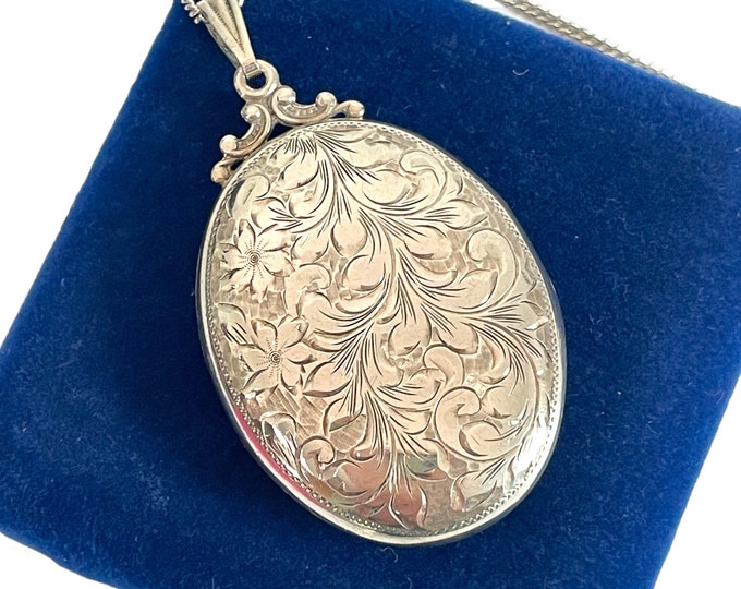 LARGE Birks Style Oval Sterling Silver Locket Necklace - Vintage Hand Chased Flower Leaves Swirl Design Monogrammed IH - Photo Pendant 925
