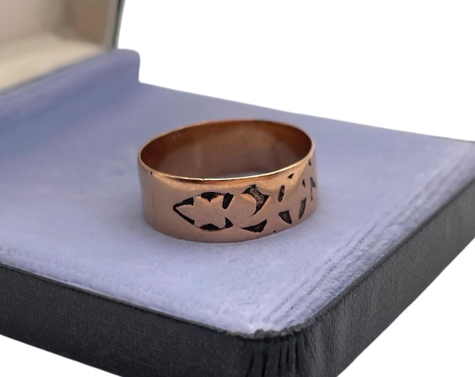 Antique 10K Gold Cigar Band Ring - Etched Leaf Design Victorian Wedding Estate Jewelry Size 8.25 Late 1800s Timeworn Minimalist Modern Gift