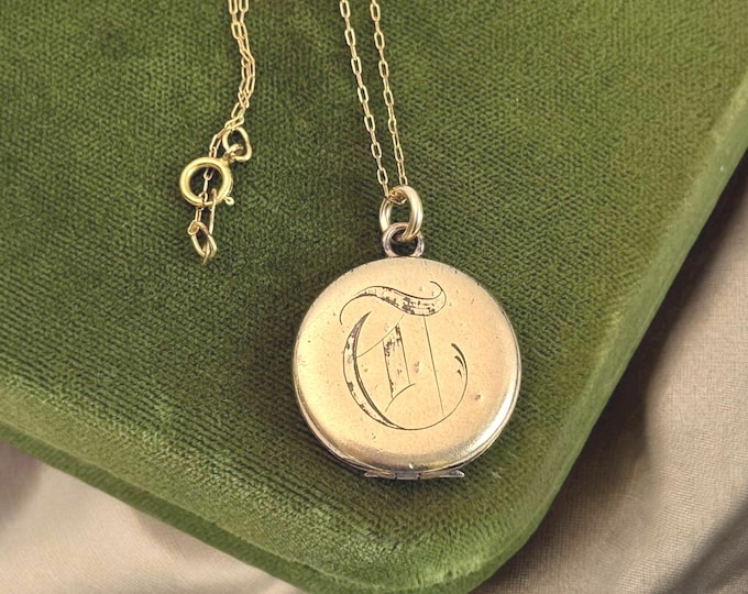 Antique Gold Filled Round Etched Locket w/ Engraved Initial “T” - 2 Photo Pendant Necklace Dated 1914 - Estate Jewelry “Timeworn Treasure”