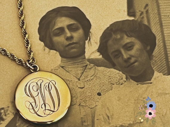 Floating charm sale necklace hallmark