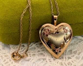 Vintage 14K Gold Filled Heart Locket with Etched Flowers & Leaves - 2 Photo Necklace Princess Pride Creations Pendant Charm Jewelry PPC