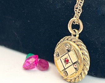 Antique Gold filled Round Pendant w/ Garnet & Applied Bead w/ Rope Frame - Necklace on an 18” GF Chain Estate Jewelry - Unique 2 Sided Charm